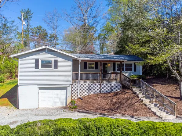 41 Lamplighter St, Franklin, NC 28734