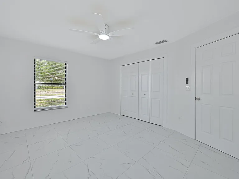 17337 Phlox Dr — Photo 21