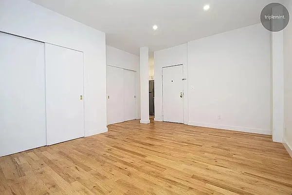 Rented by REAL New York | media 8