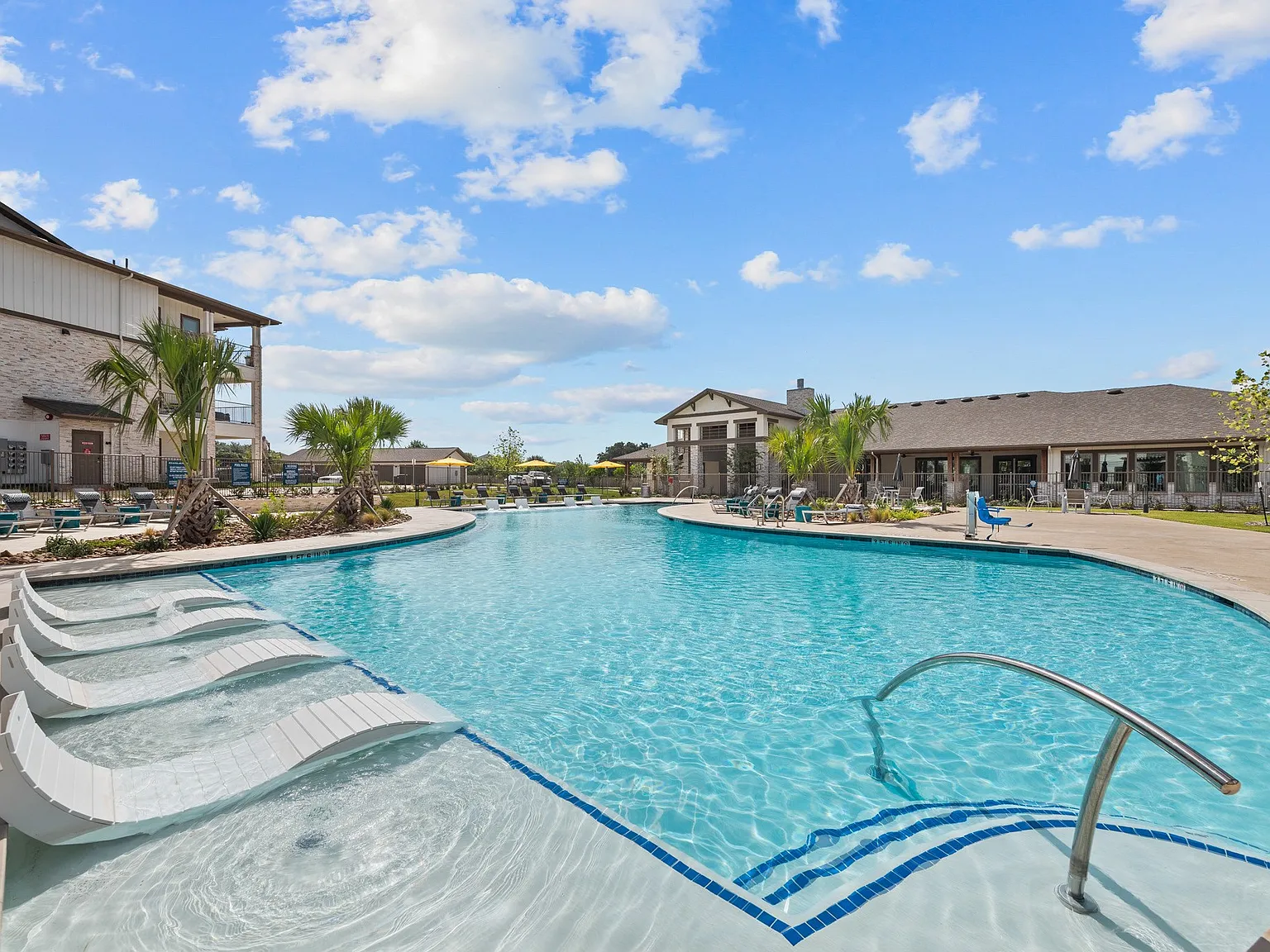 Grand at Cibolo — Photo 2