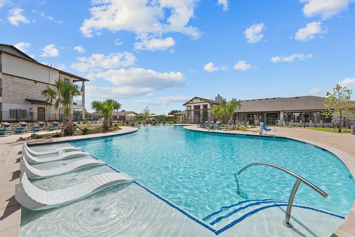 Building Photo - Grand at Cibolo