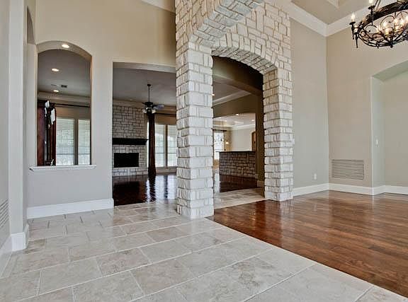 4th image of 6600 County Road 4082