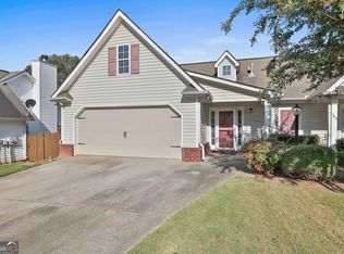 175 Courtyard Dr, Newnan, GA 30265
