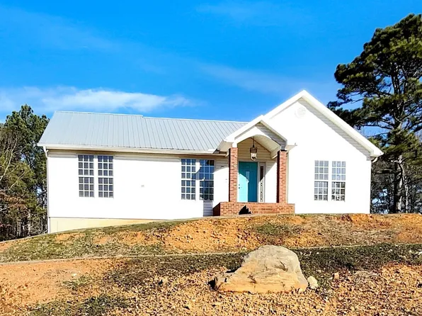 2 Mallory Dr, Adairsville, GA 30103