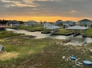 3725 Lake Breeze Rd, Lake Charles, LA 70605