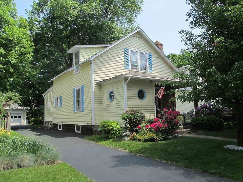 1st image of 154 East Ave