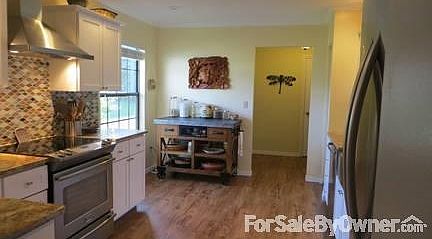 2nd image of 10362 SE 170th Pl
