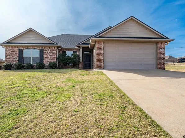 317 Ash Dr, Bullard, TX 75757