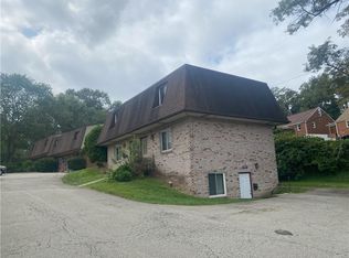 265 Foster Rd APT B, North Versailles, PA 15137