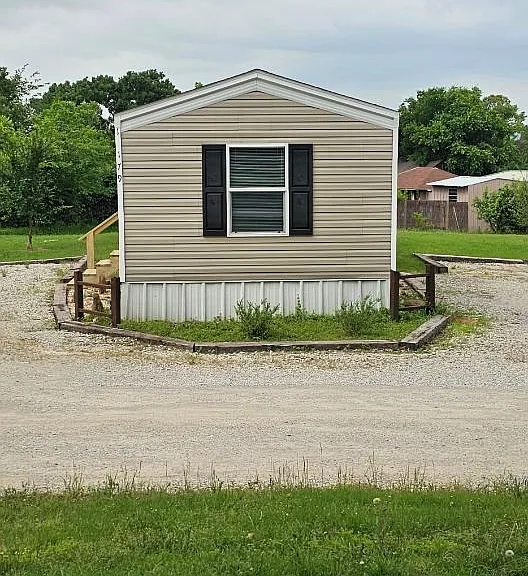 12179 N FM 730 — Photo 2