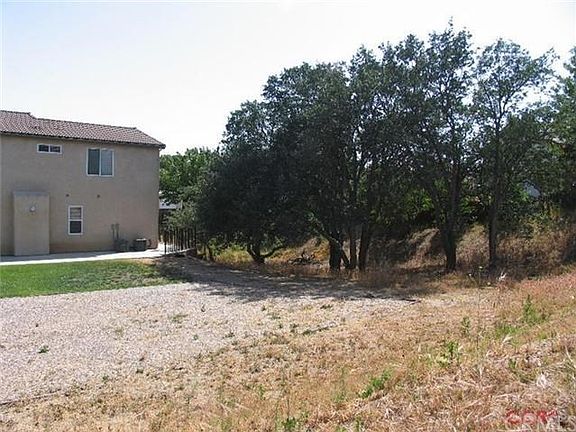Lots of existing oak trees.