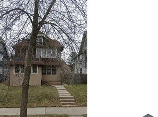 2938 N 44th St, Milwaukee, WI 53210