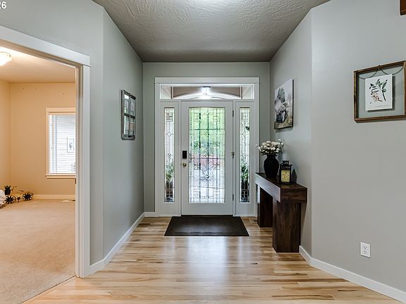 5th image of 3320 Saint Thomas St