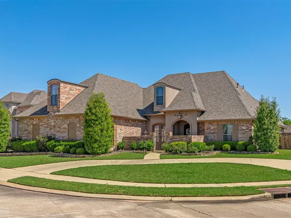 325 Paris Pl, Bossier City, LA 71111