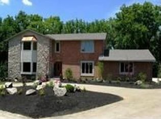 930 Raintree Ct, Westerville, OH 43081