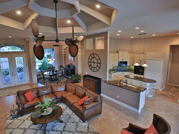 3rd image of 6731 Merryvale Ln