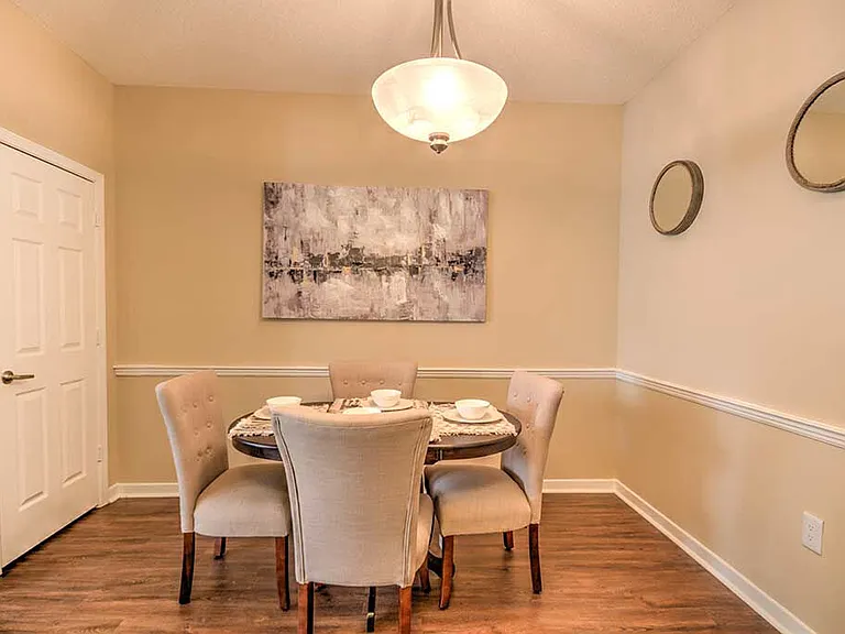 The Bridges at Germantown Apartments — Photo 19