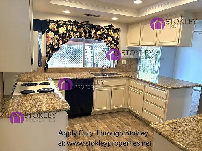1257 Cougar Ln — Photo 7