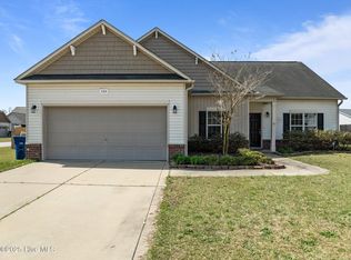 384 Roanoke Dr, Raeford, NC 28376