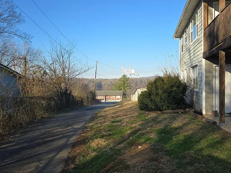 104 Skyline Dr — Photo 19