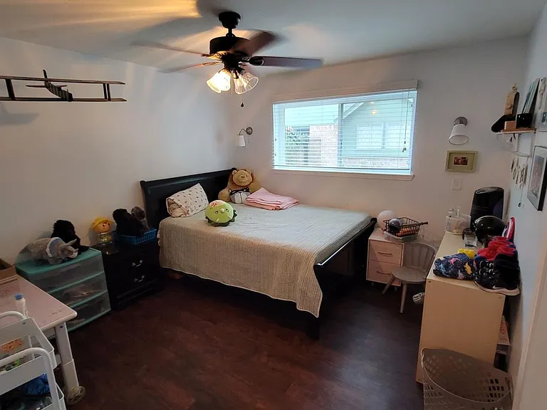 12403 Tottenham Dr — Photo 11