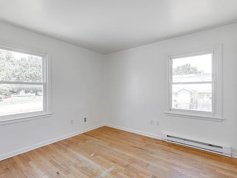 1606 Pollock St #B — Photo 14