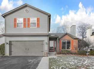 9136 Longstone Dr, Lewis Center, OH