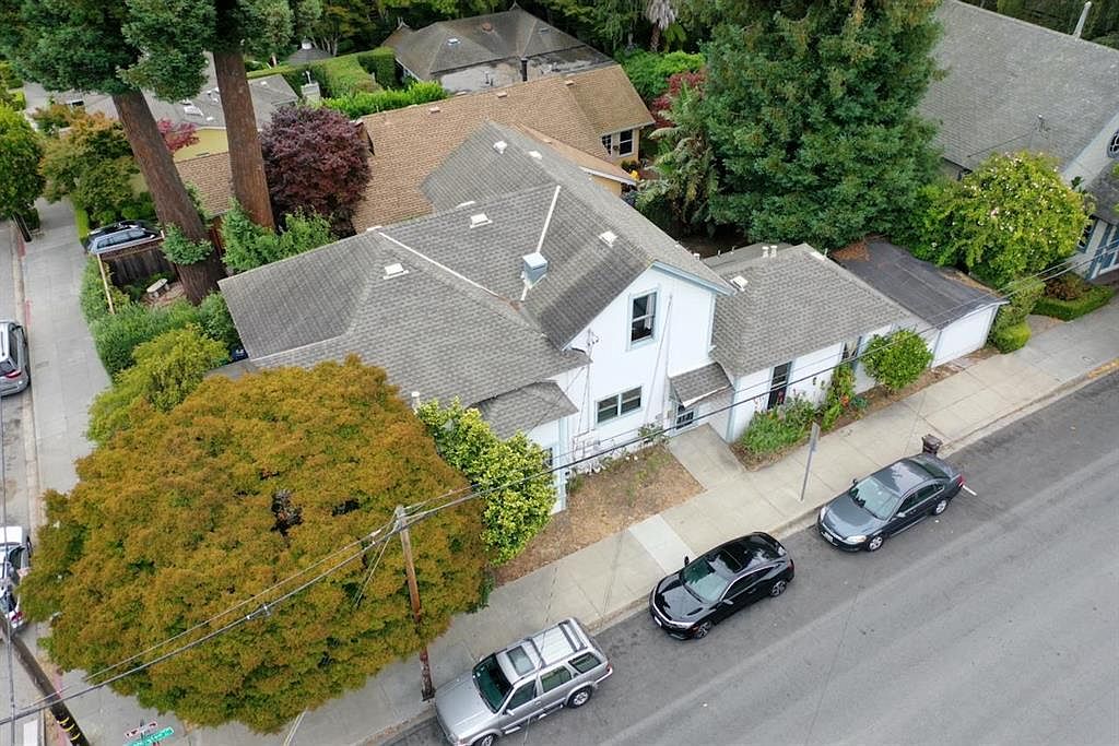 329 Lincoln St Santa Cruz CA 95060 Zillow