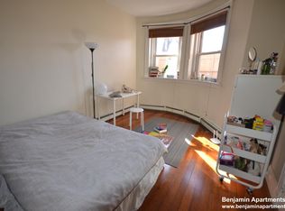 211 Winthrop Rd #6, Brookline, MA 02445