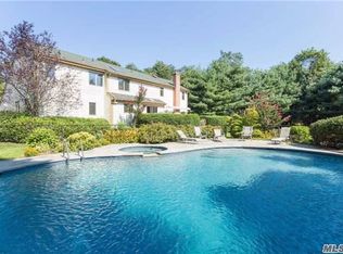 192 Old Westbury Rd, Old Westbury, NY 11568