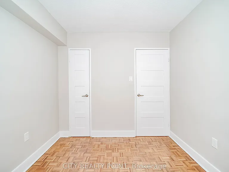 1500 Bathurst St #1008 — Photo 11