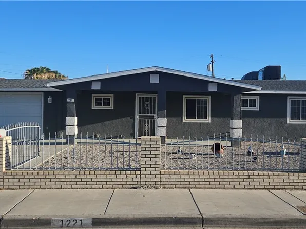 1221 Jefferson Ave, Las Vegas, NV 89106