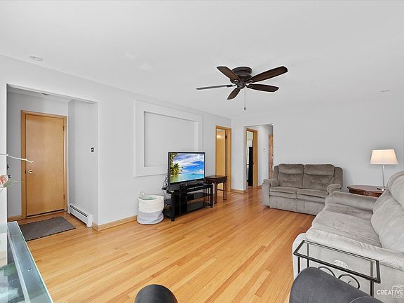 4th image of 9828 Tulley Ave