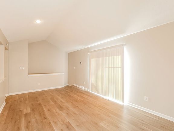 4th image of 2205 NW 65th St