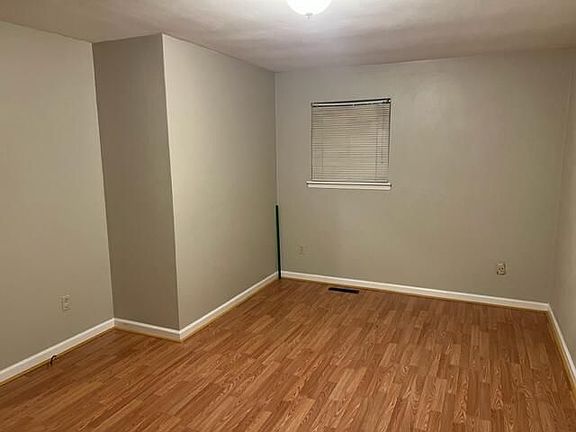 4th image of 837 Orlando Ct