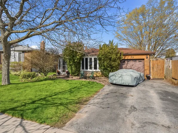 35 Albery Cres, Ajax, ON L1S 2Y2