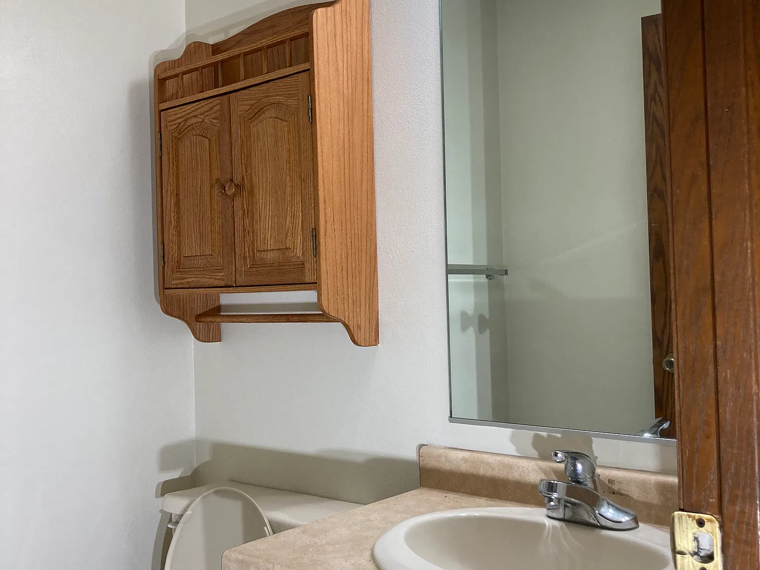 3 bed, 1.5 bath, $1,750 — Photo 4