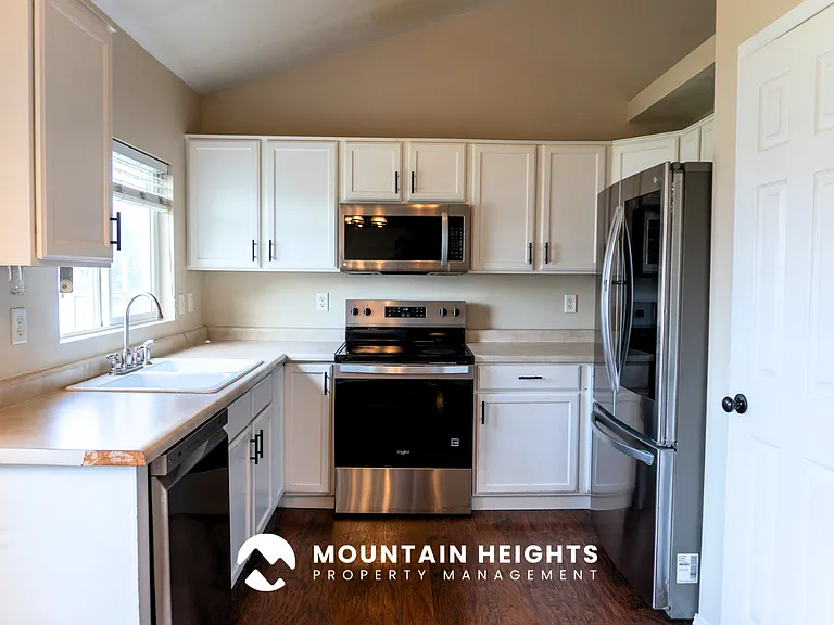 1953 W Black Angus Dr — Photo 10