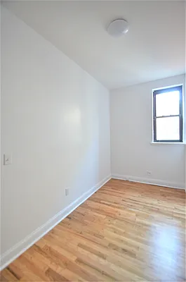 Rented by CITY SKYLINE REALTY INC | media 27