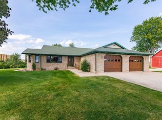 2172 Spicer Ave, WILTON, IA 52778