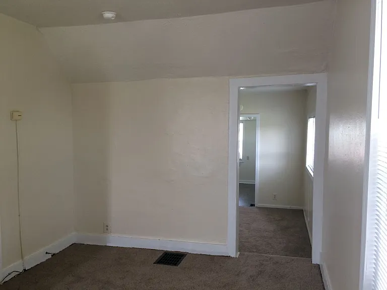 2038 Monon Ave — Photo 4