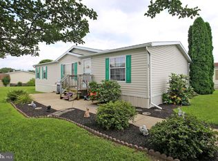 5 Pine St, Fredericksburg, PA 17026