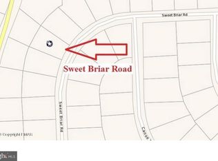 31-32 Sweet Briar Rd #3-1, Pocono Pines, PA 18350