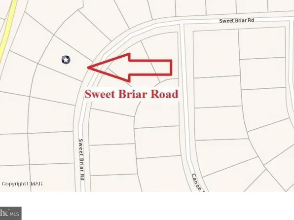 31-32 Sweet Briar Rd #3-1, Pocono Pines, PA 18350