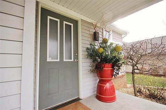 3rd image of 1186 Willowick Ln