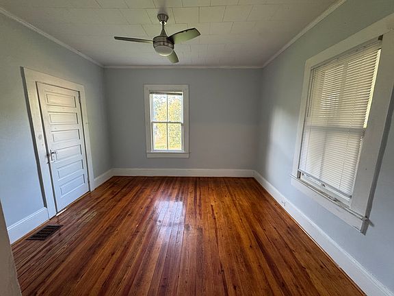 5th image of 311 South St
