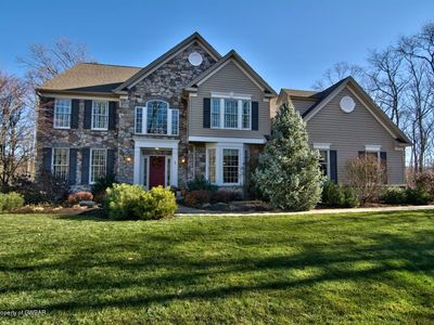 1 Osprey Dr, Mountain Top, PA, 18707