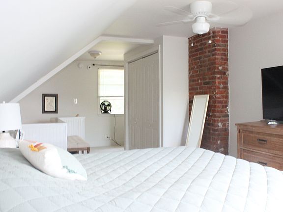 2nd image of 348 Warburton Ave Floor 2
