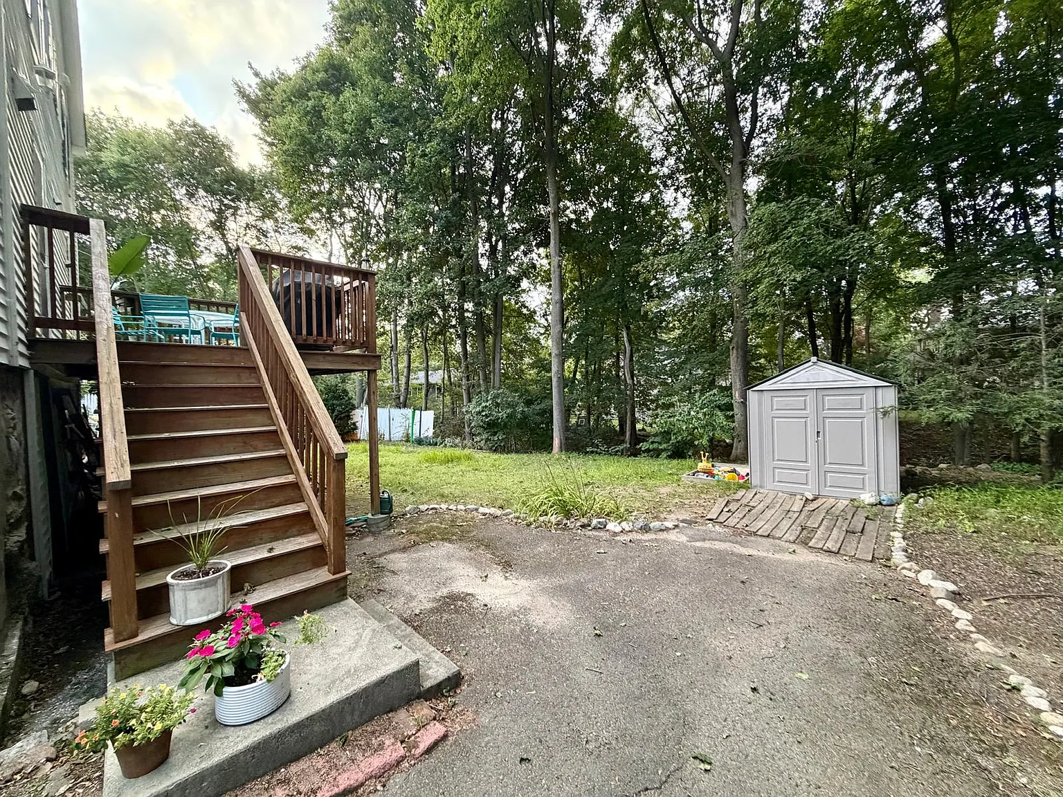 2 bed, 1.5 bath, 1200 sqft, $3,200 — Photo 3