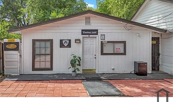 1st image of 444 Taft Blvd #A